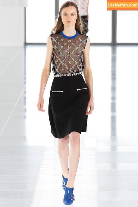 OOPS!!! International /  leaked photo photo #13752