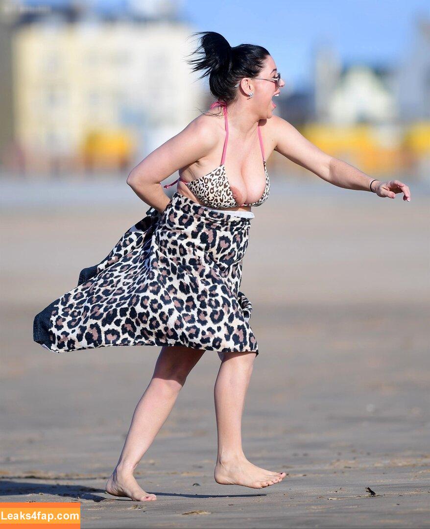 OOPS!!! International /  слитое фото фото #13822