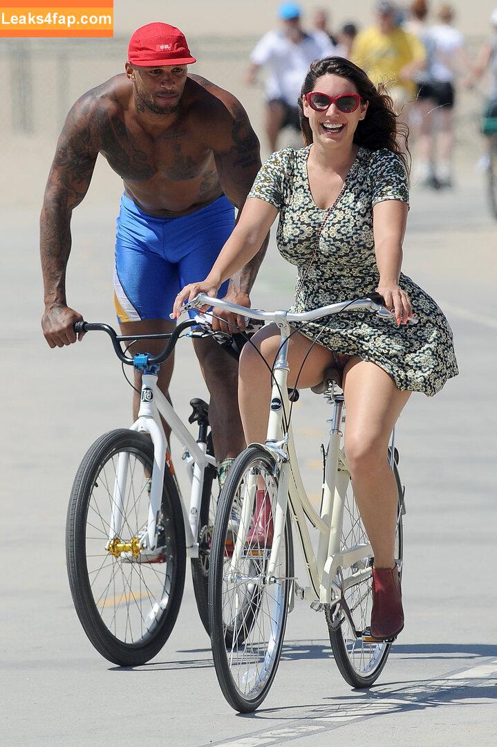 OOPS!!! International /  слитое фото фото #13875