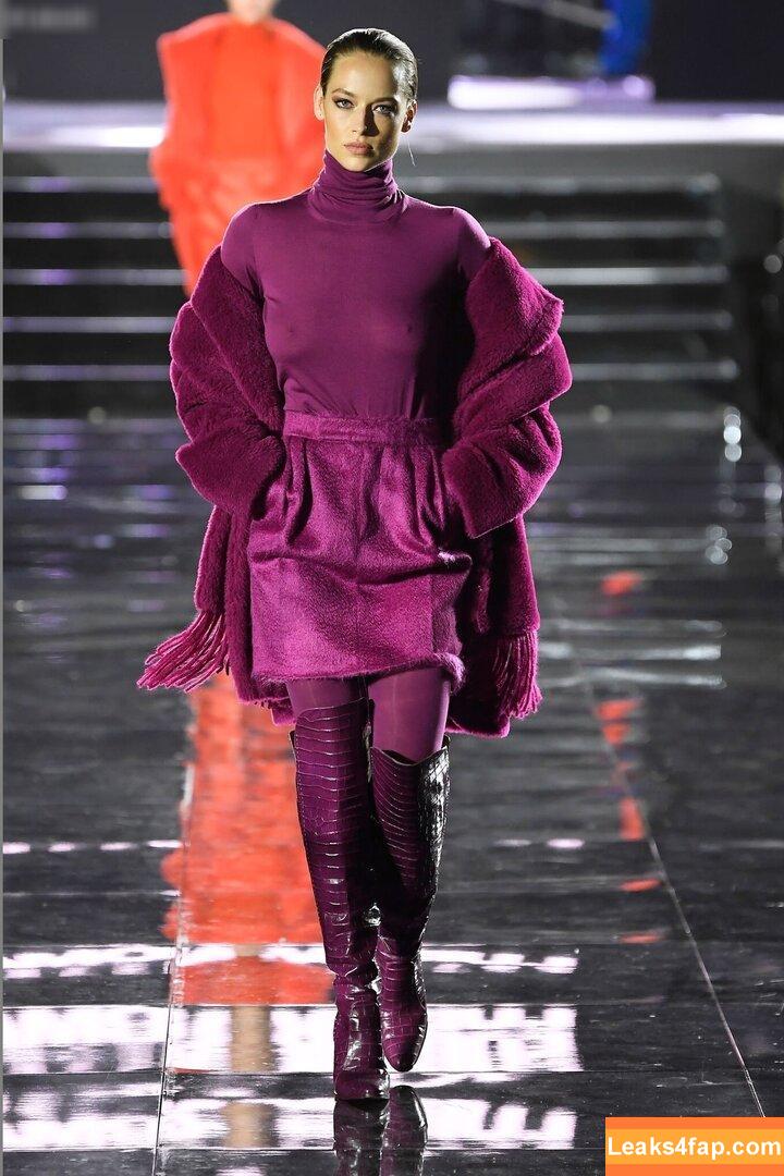 OOPS!!! International /  слитое фото фото #13889