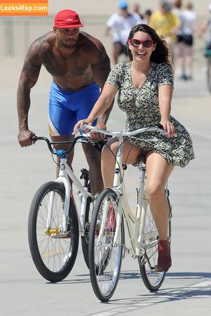 OOPS!!! International photo #13875