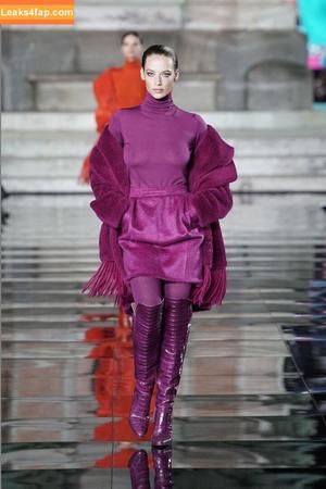 OOPS!!! International photo #13888