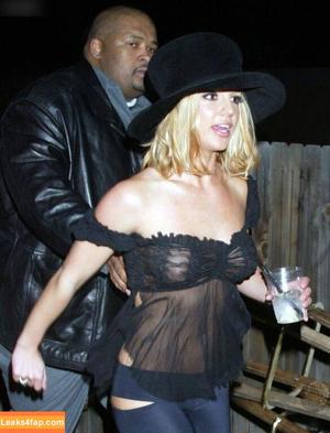 OOPS!!! International photo #13965