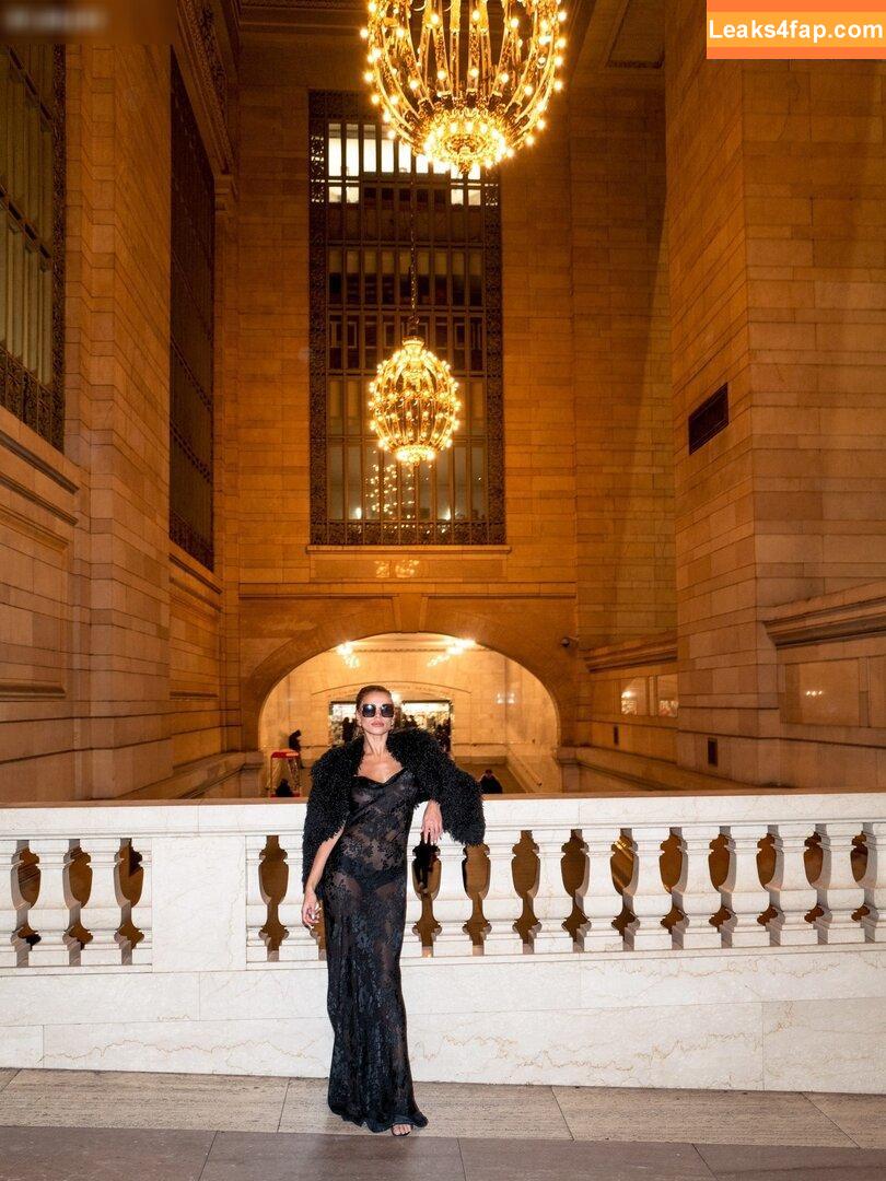 OOPS!!! International /  leaked photo photo #14089