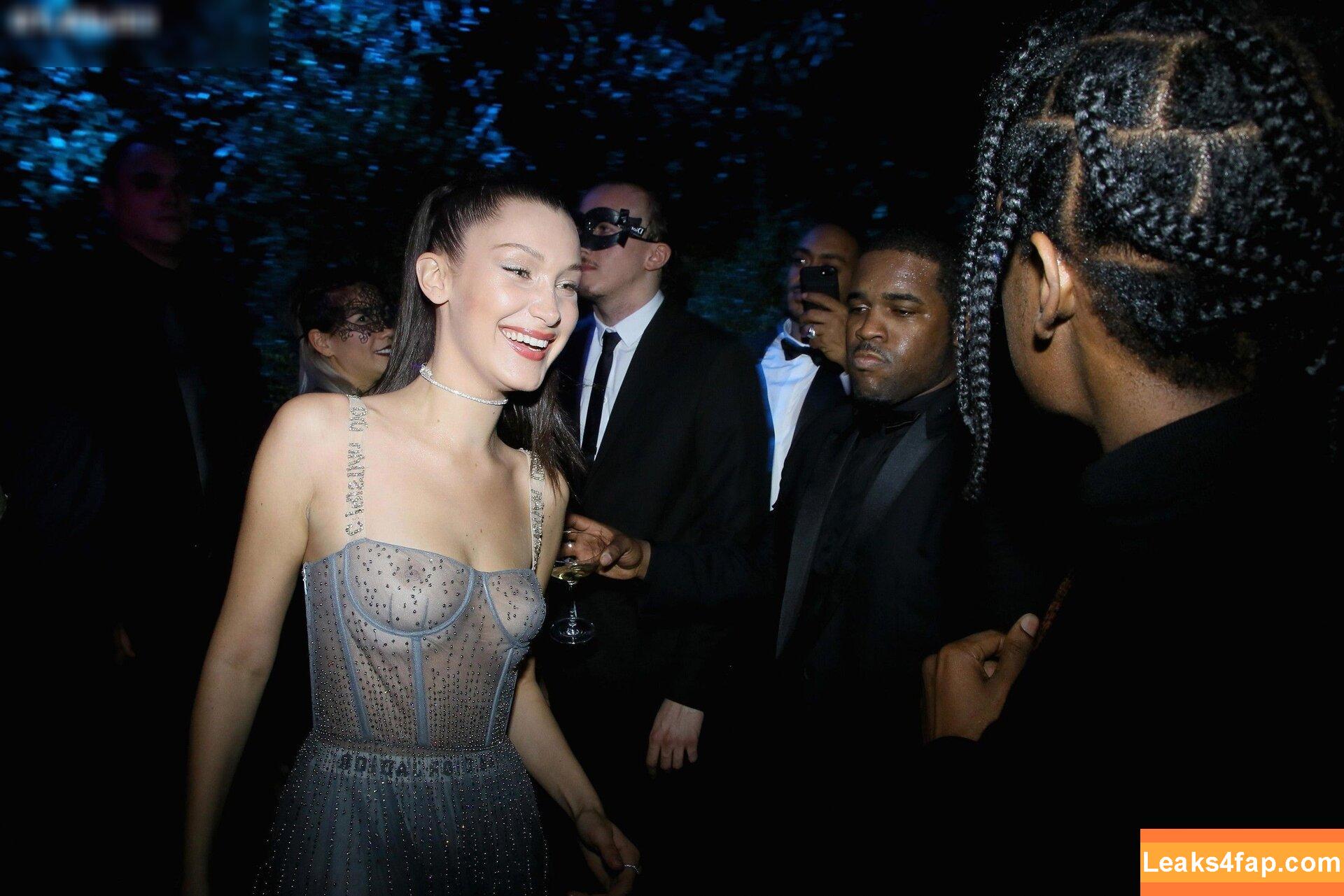 OOPS!!! International /  leaked photo photo #14100