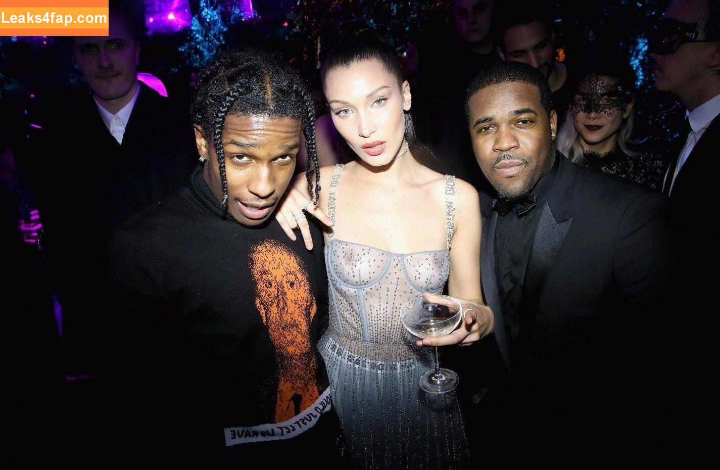 OOPS!!! International /  leaked photo photo #14102