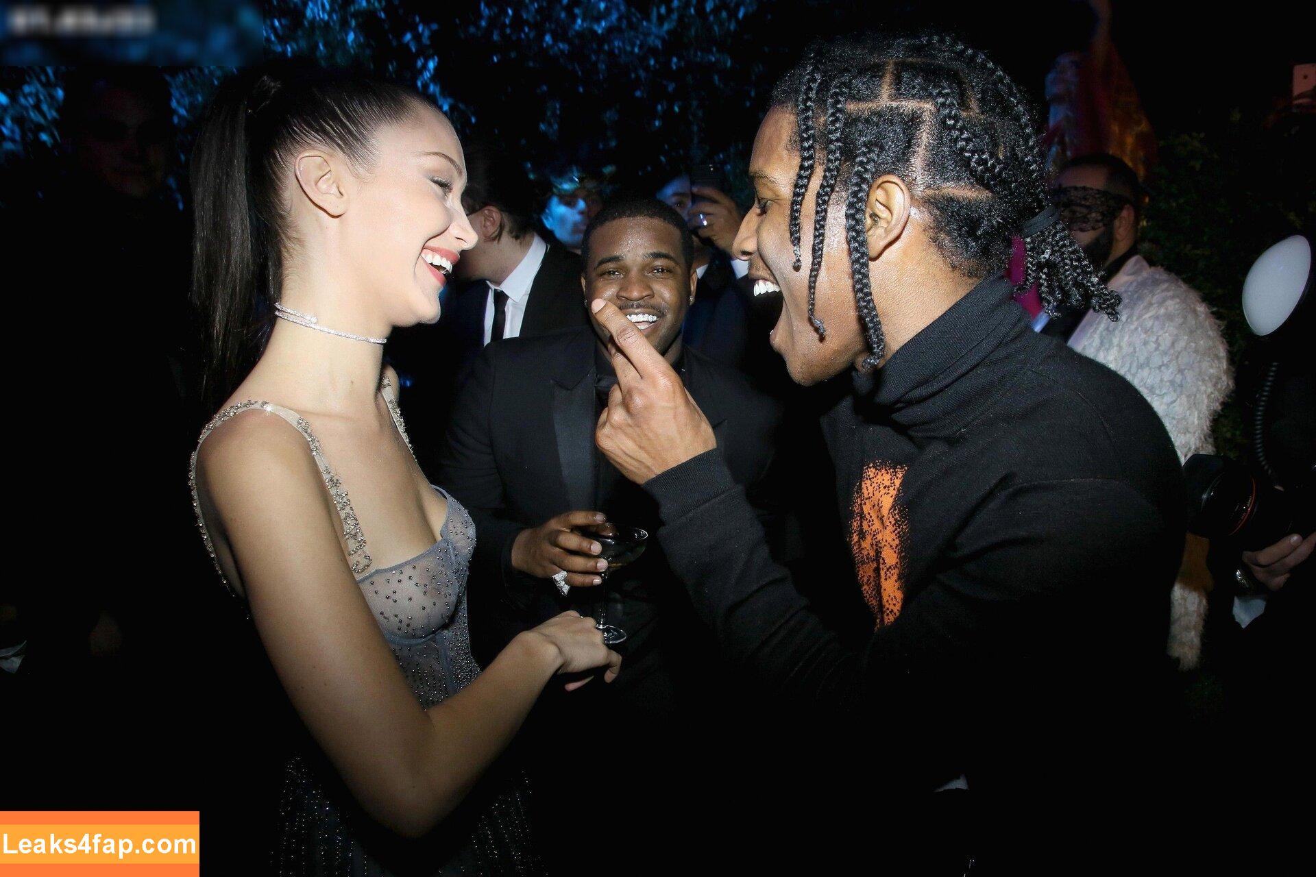 OOPS!!! International /  leaked photo photo #14106