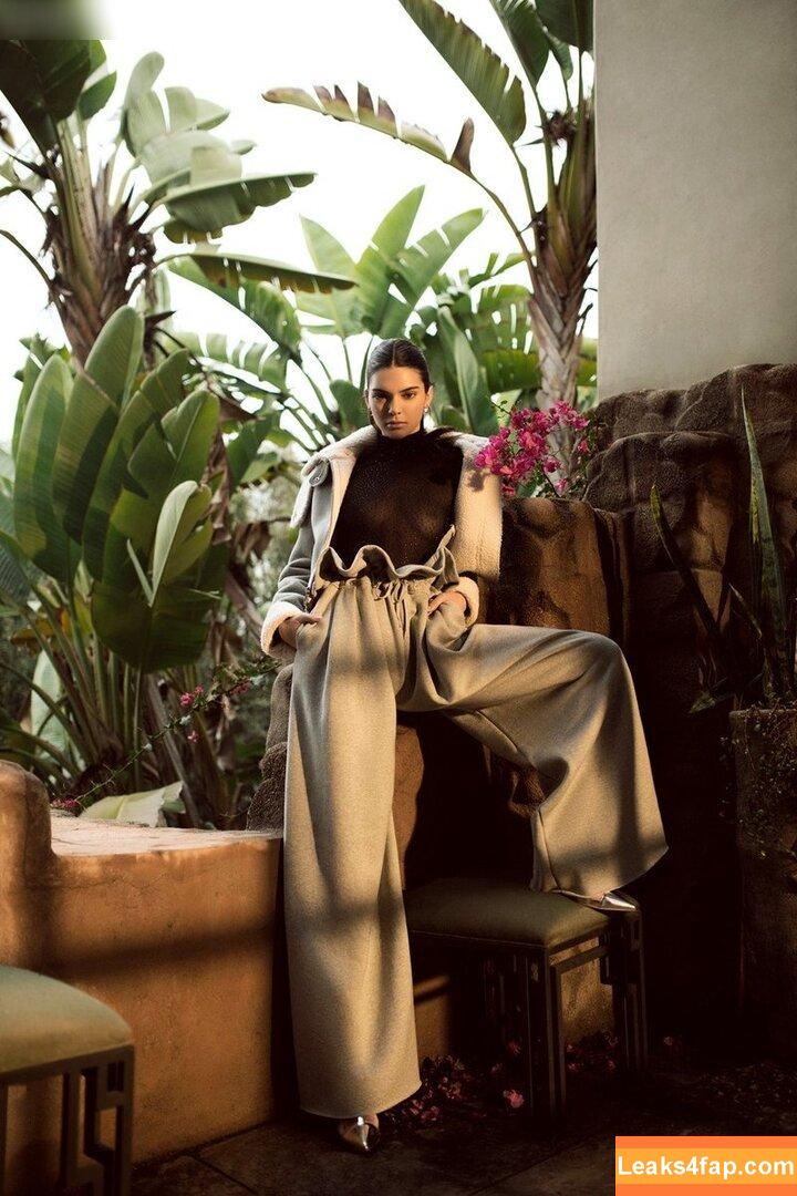 OOPS!!! International /  leaked photo photo #14274