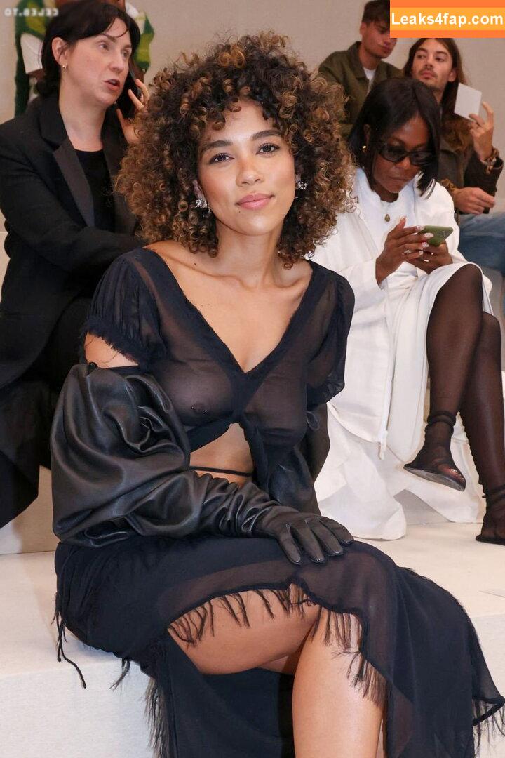 OOPS!!! International /  leaked photo photo #14397