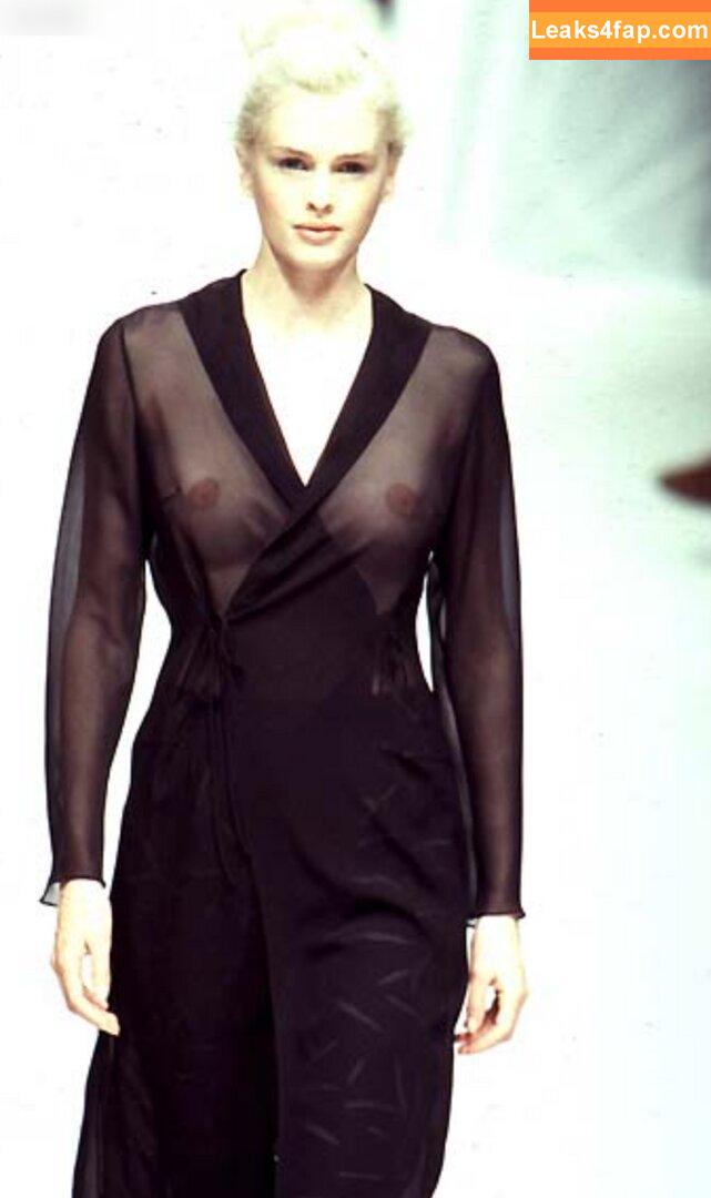 OOPS!!! International /  leaked photo photo #14460