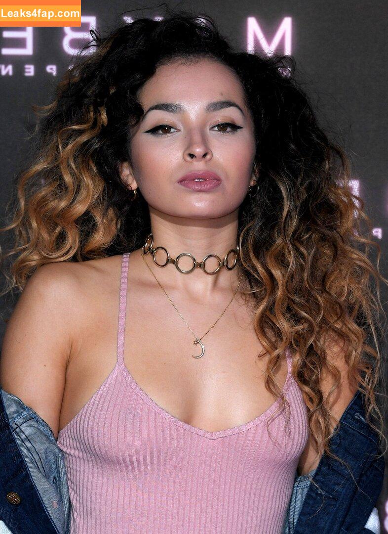 OOPS!!! International /  leaked photo photo #14466