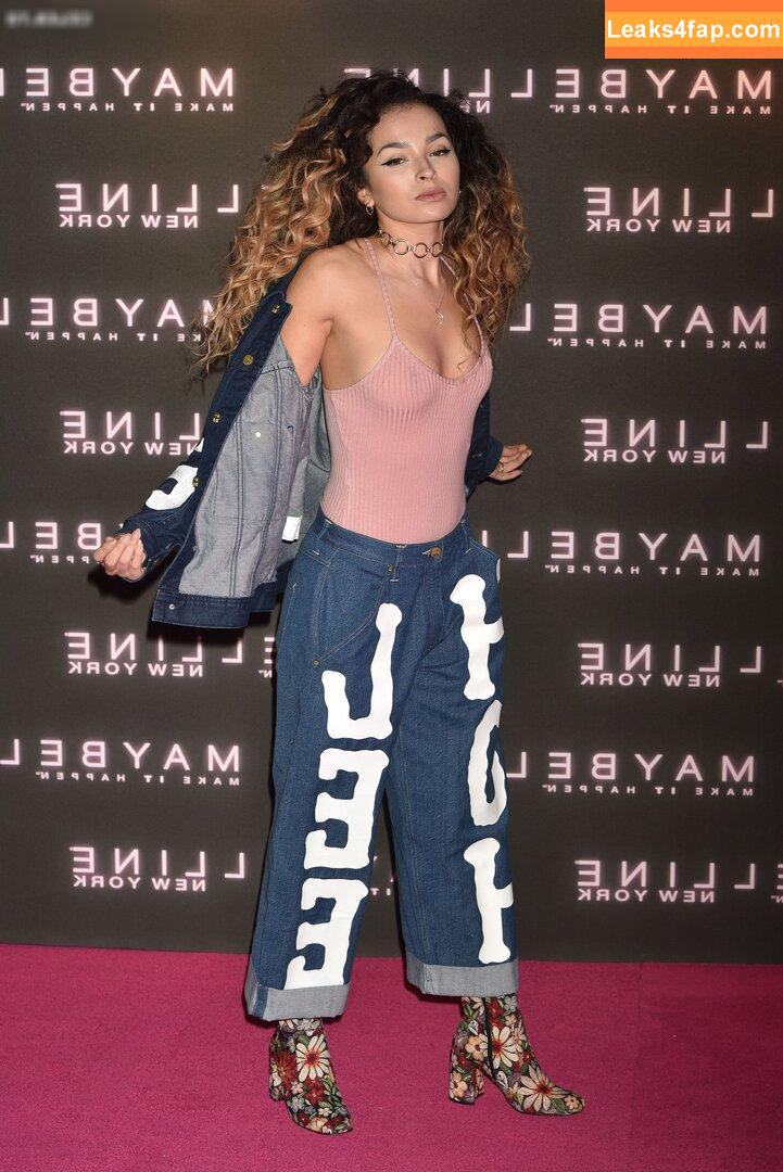 OOPS!!! International /  leaked photo photo #14468