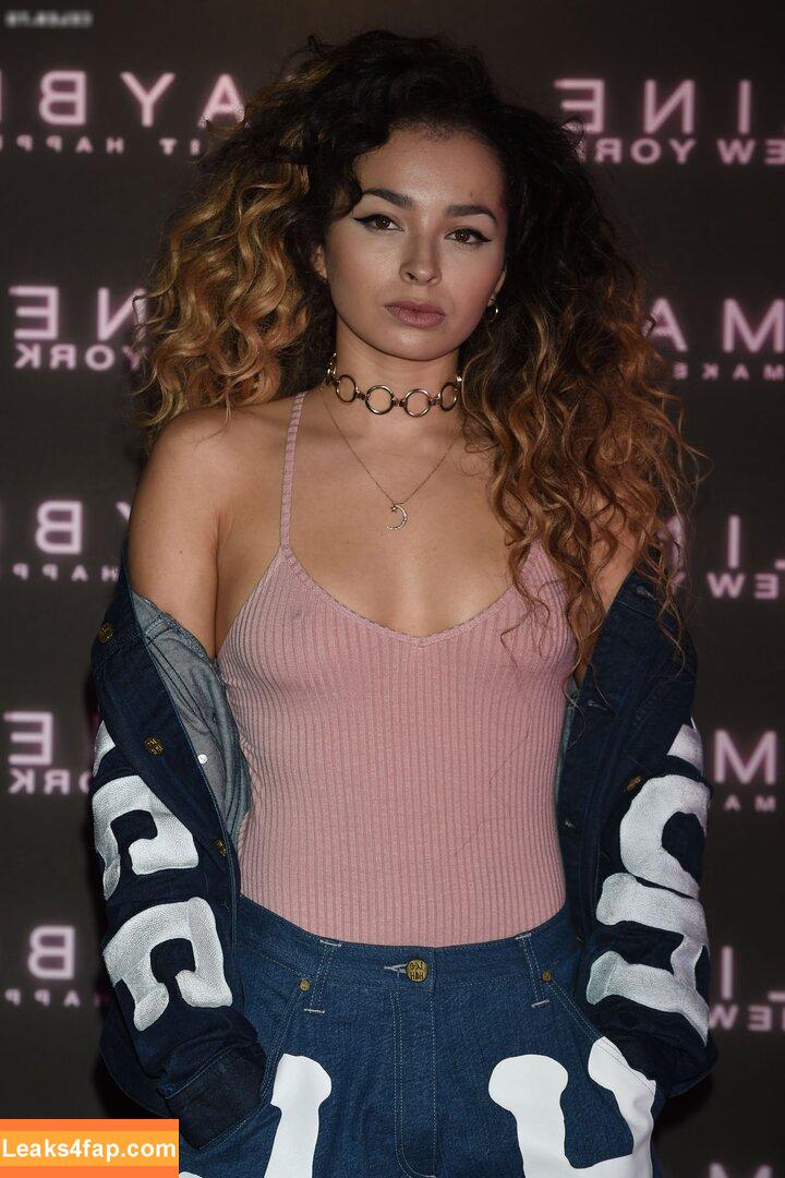 OOPS!!! International /  leaked photo photo #14469