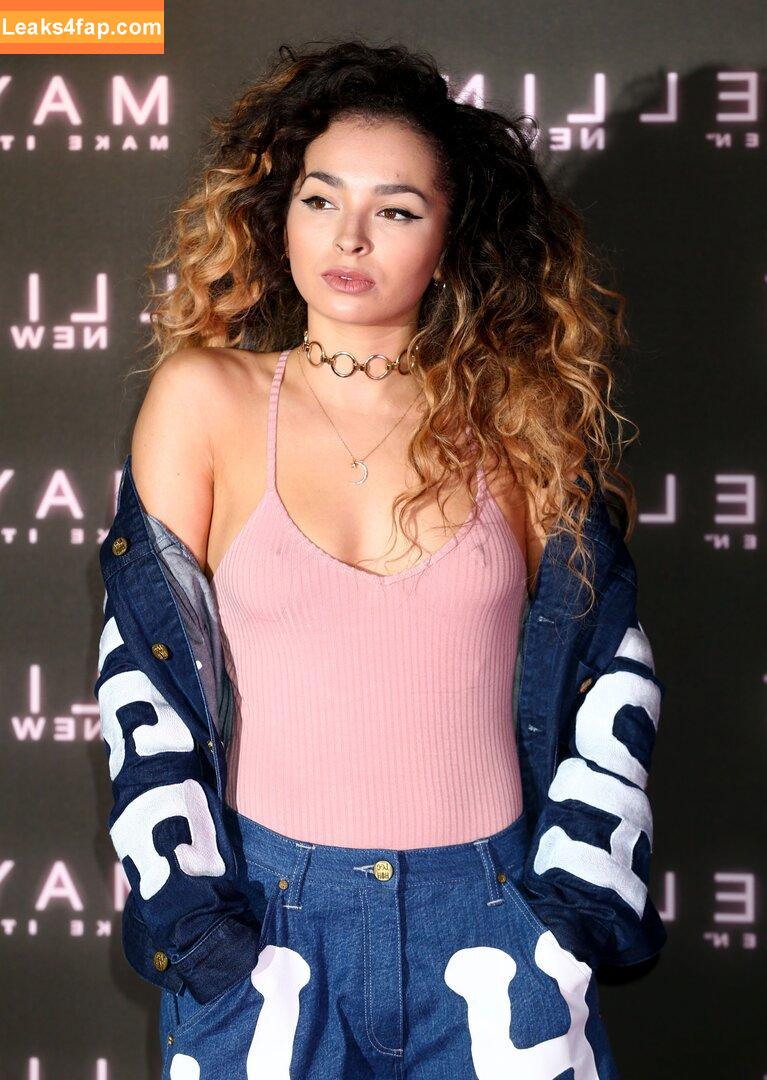 OOPS!!! International /  leaked photo photo #14471