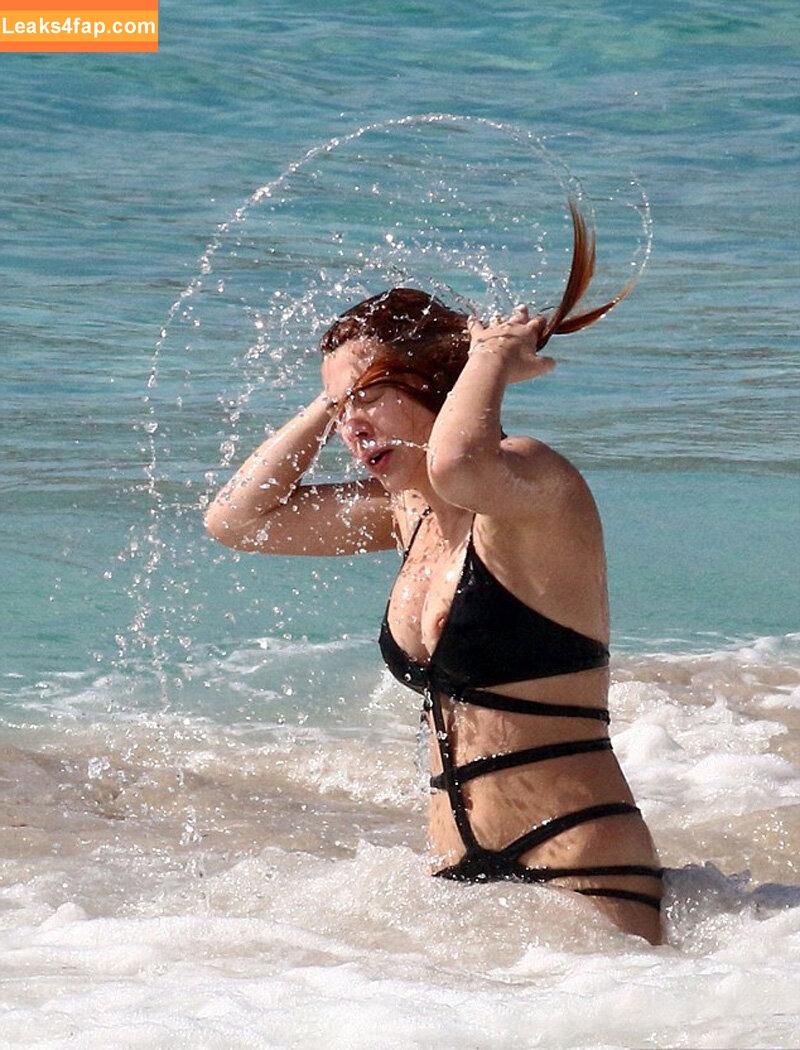 OOPS!!! International /  leaked photo photo #14485