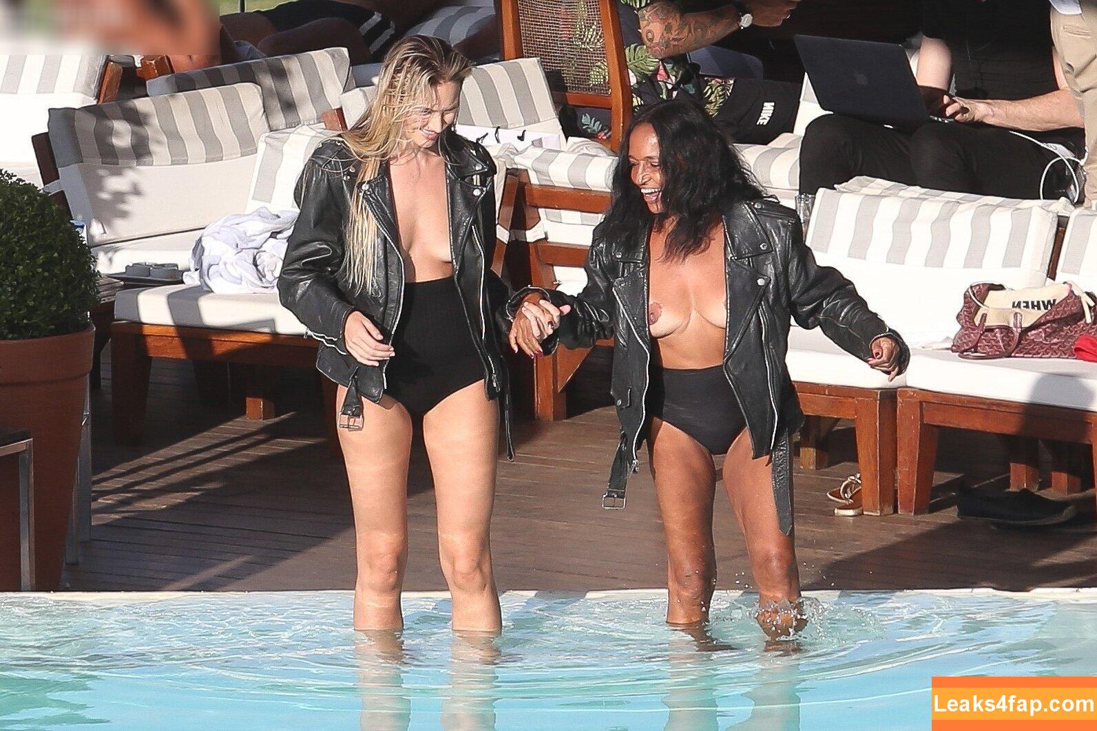 OOPS!!! International /  leaked photo photo #14641