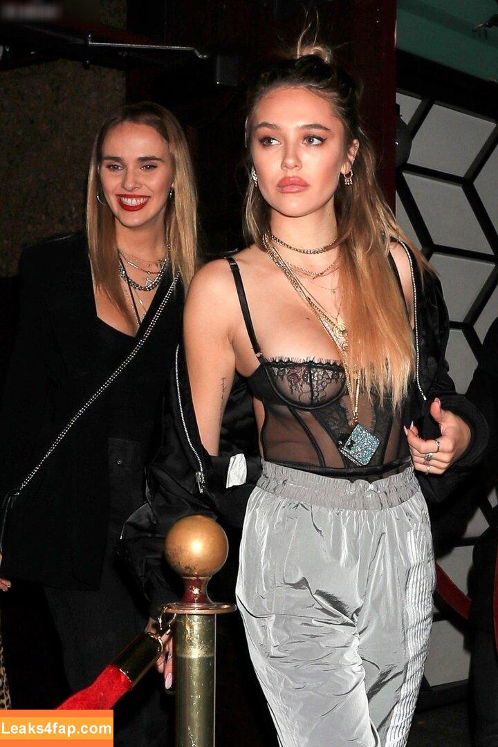 OOPS!!! International /  leaked photo photo #14706