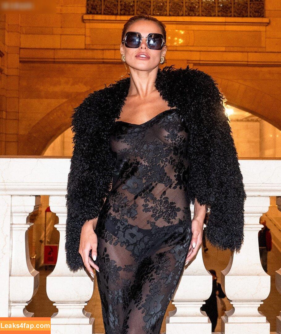 OOPS!!! International /  leaked photo photo #14795