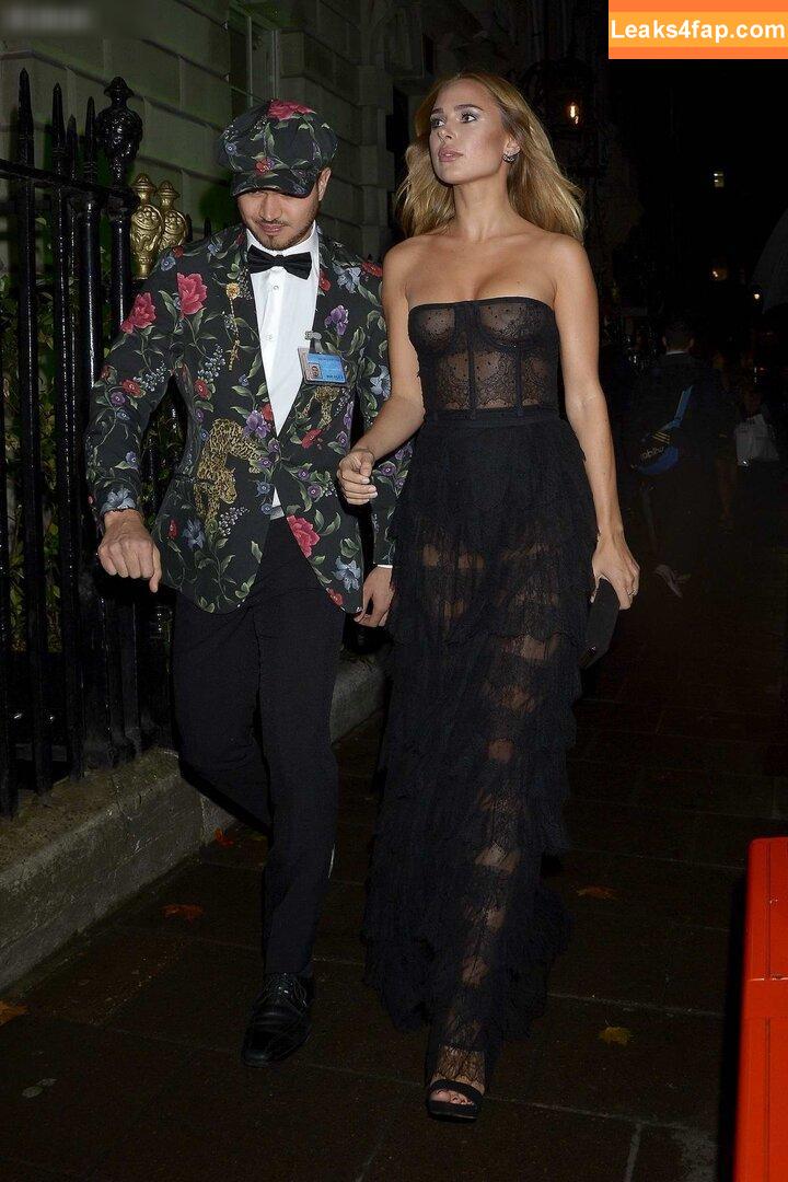 OOPS!!! International /  leaked photo photo #14890