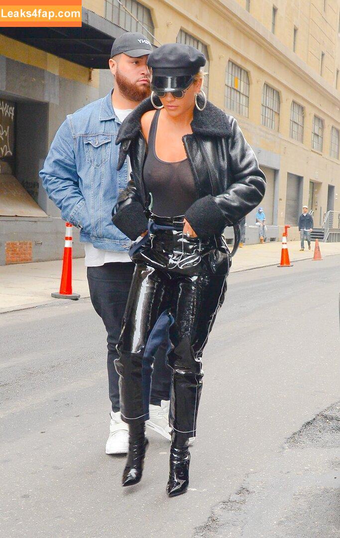 OOPS!!! International /  leaked photo photo #14938