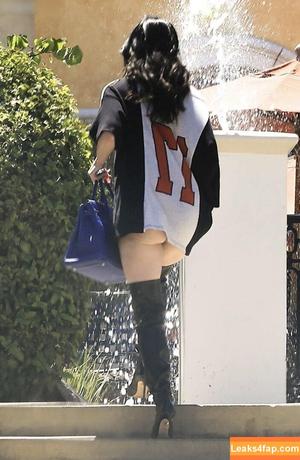 OOPS!!! International photo #14203