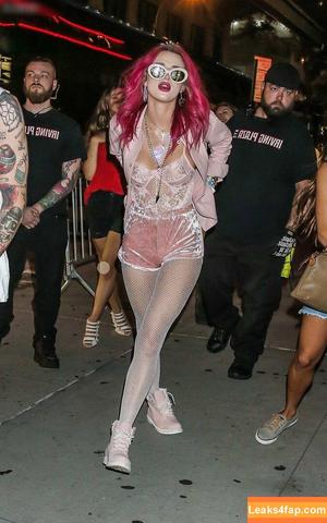 OOPS!!! International photo #14610