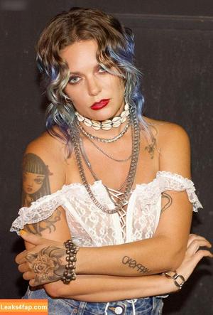 OOPS!!! International photo #14879