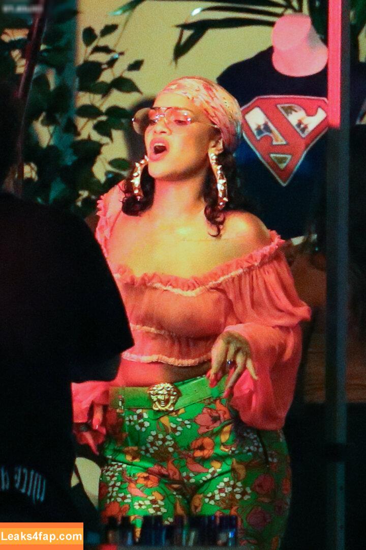 OOPS!!! International /  leaked photo photo #15043