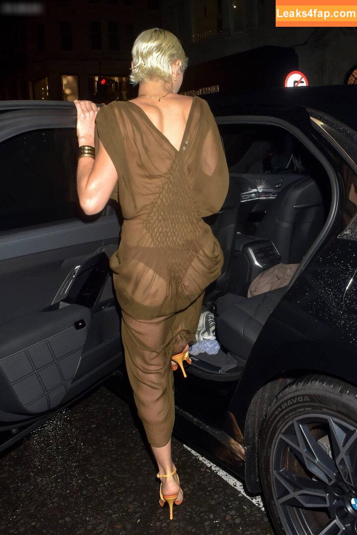 OOPS!!! International /  leaked photo photo #15233