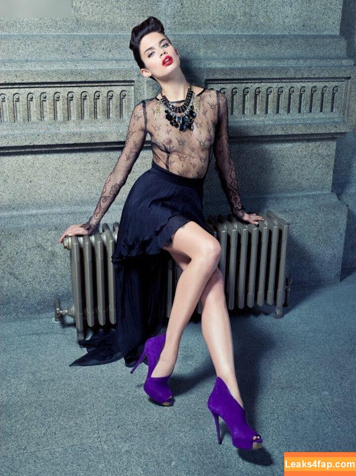 OOPS!!! International /  leaked photo photo #15241