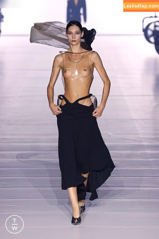 OOPS!!! International /  leaked photo photo #15328