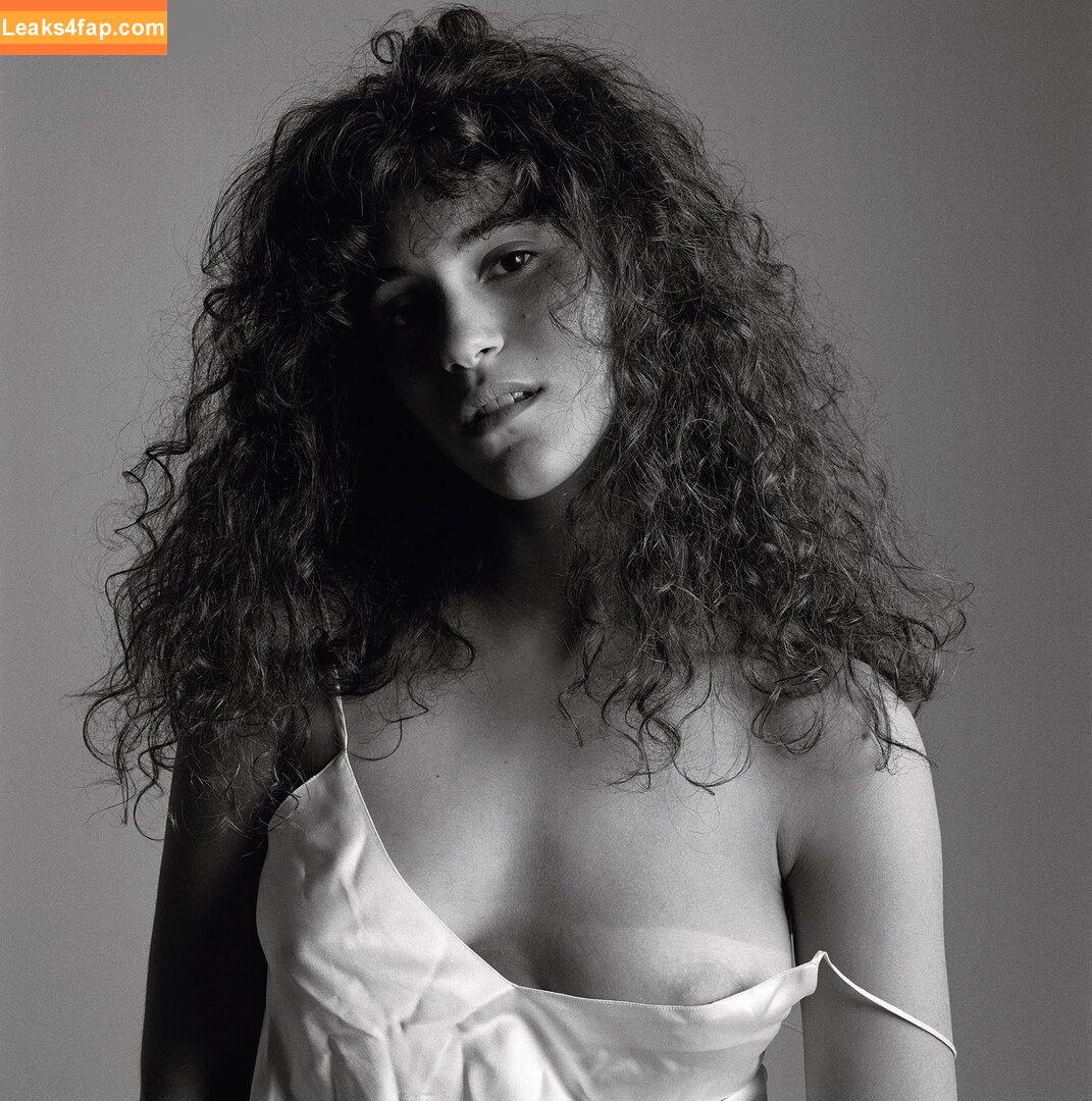 OOPS!!! International /  слитое фото фото #15426