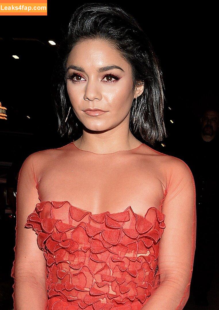 OOPS!!! International /  leaked photo photo #15579