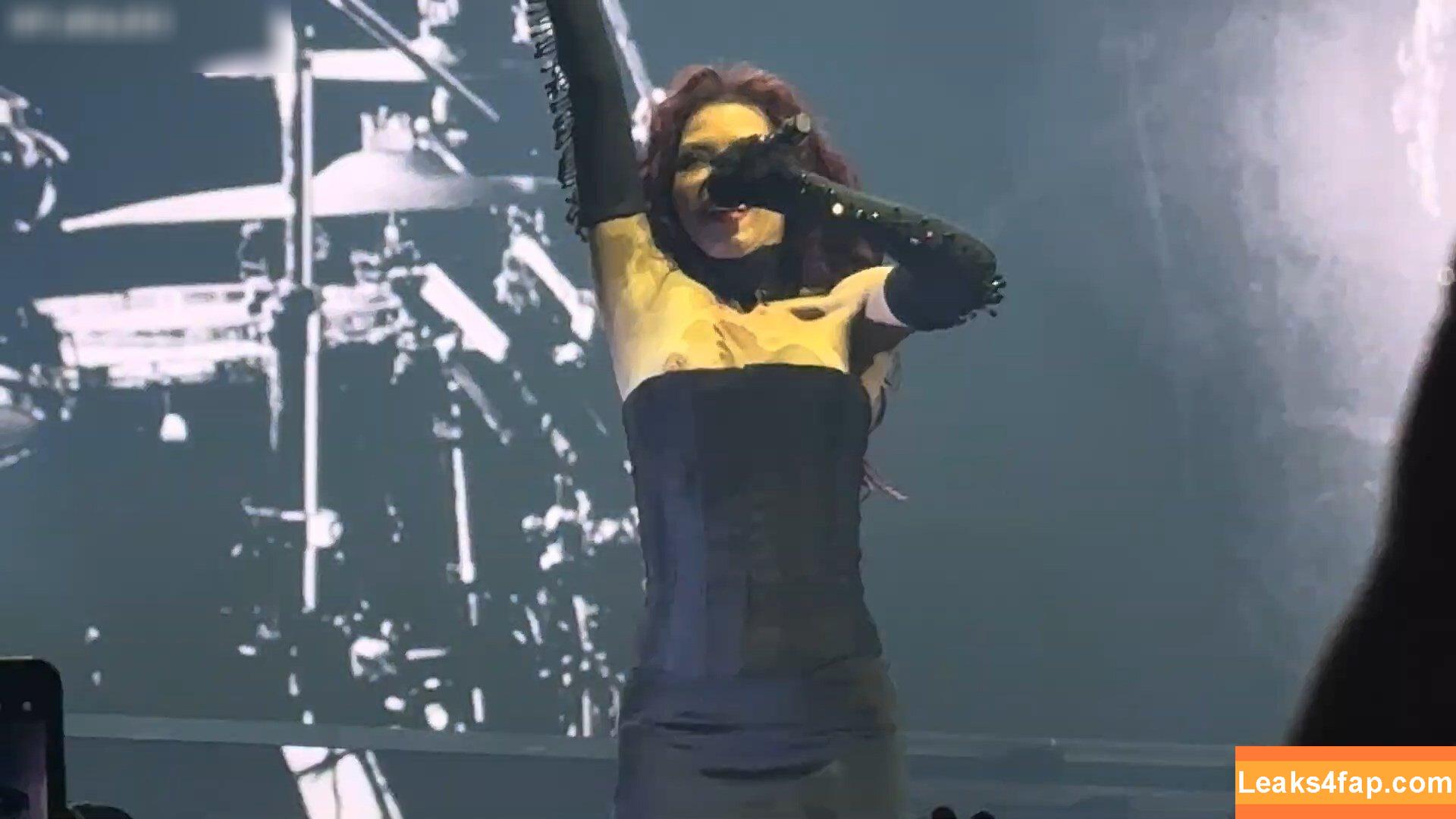 OOPS!!! International /  leaked photo photo #15602