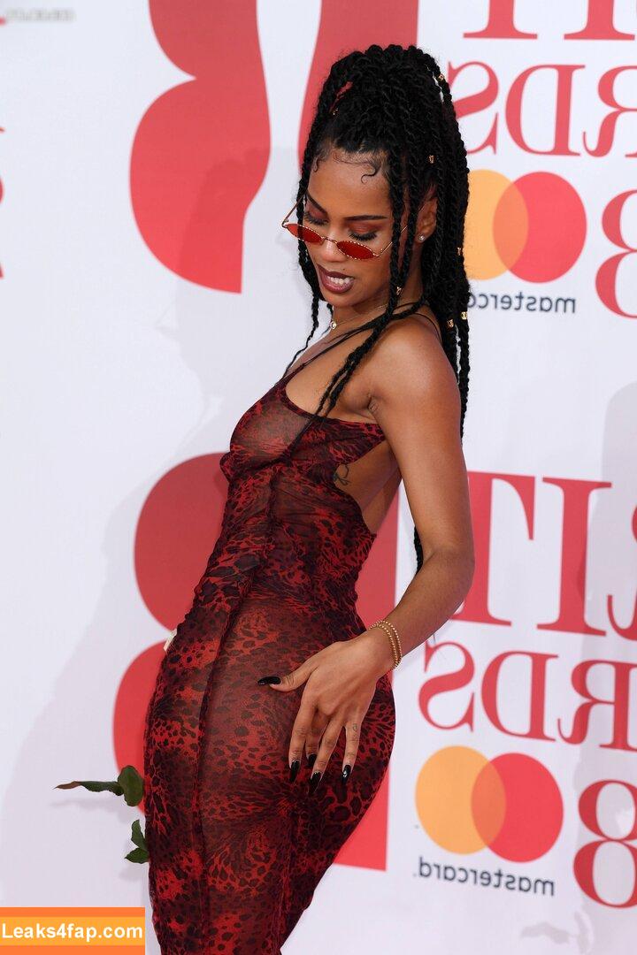 OOPS!!! International /  слитое фото фото #15813