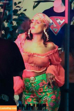 OOPS!!! International photo #15046