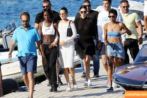 OOPS!!! International photo #15150