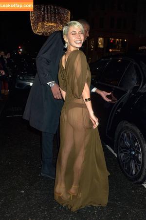 OOPS!!! International photo #15234