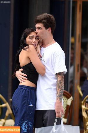 OOPS!!! International photo #15415