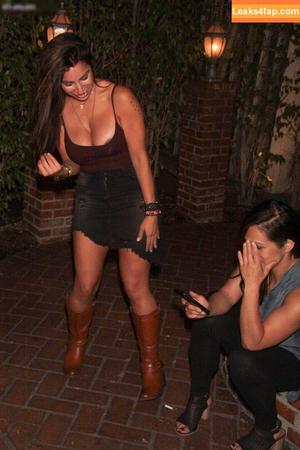 OOPS!!! International photo #15947