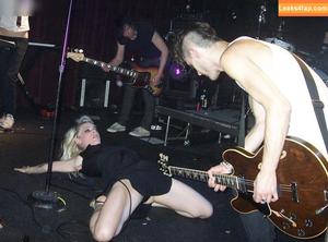 OOPS!!! International photo #16117