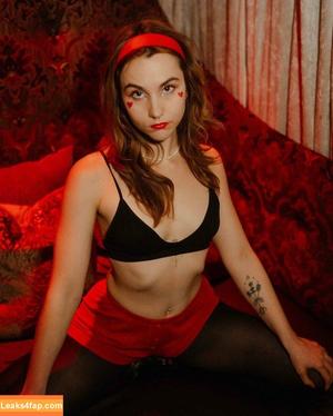 Ophelia Fae photo #0021