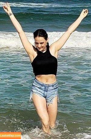 Ophelie Rullier photo #0420