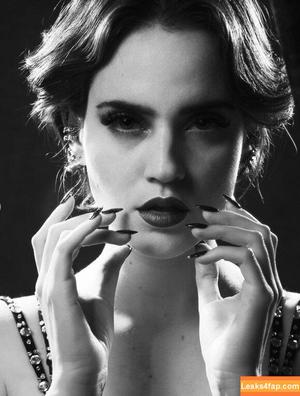 Ophelie Rullier photo #1212