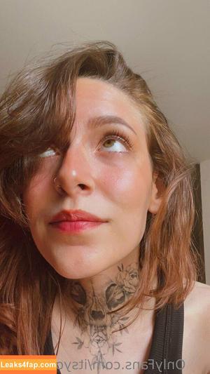 Oriana Valentine photo #0013