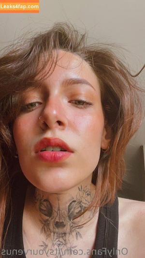 Oriana Valentine photo #0019