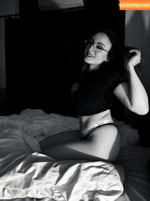 Oryvllmiee photo #0026