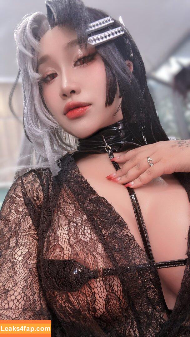 Osiimi / Ny0ku / osiimiartist / waifusimi слитое фото фото #0046