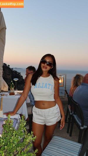 overitabby photo #0040