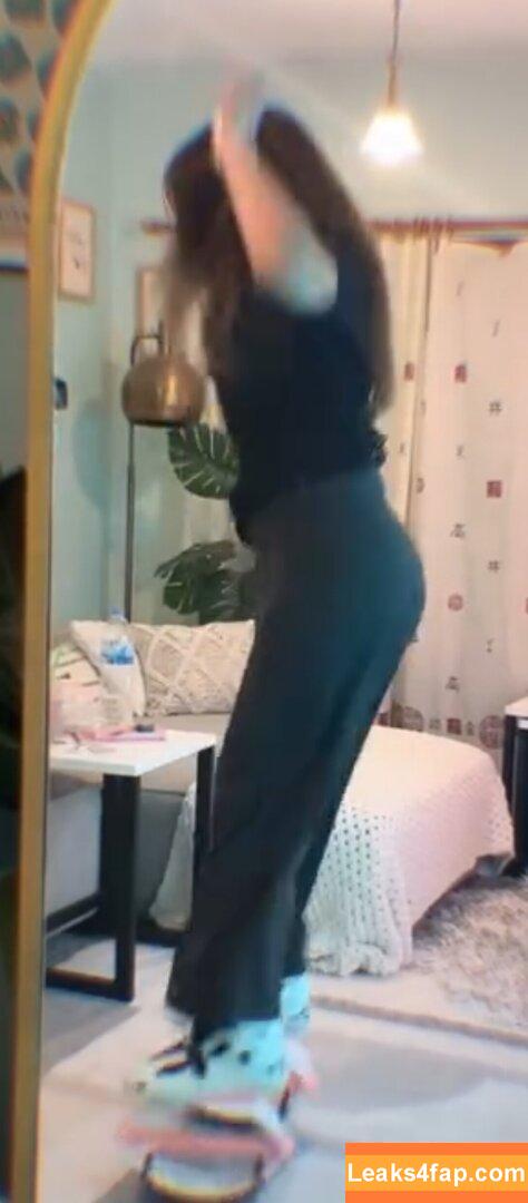 Özge Azunyan / ozgis leaked photo photo #0068